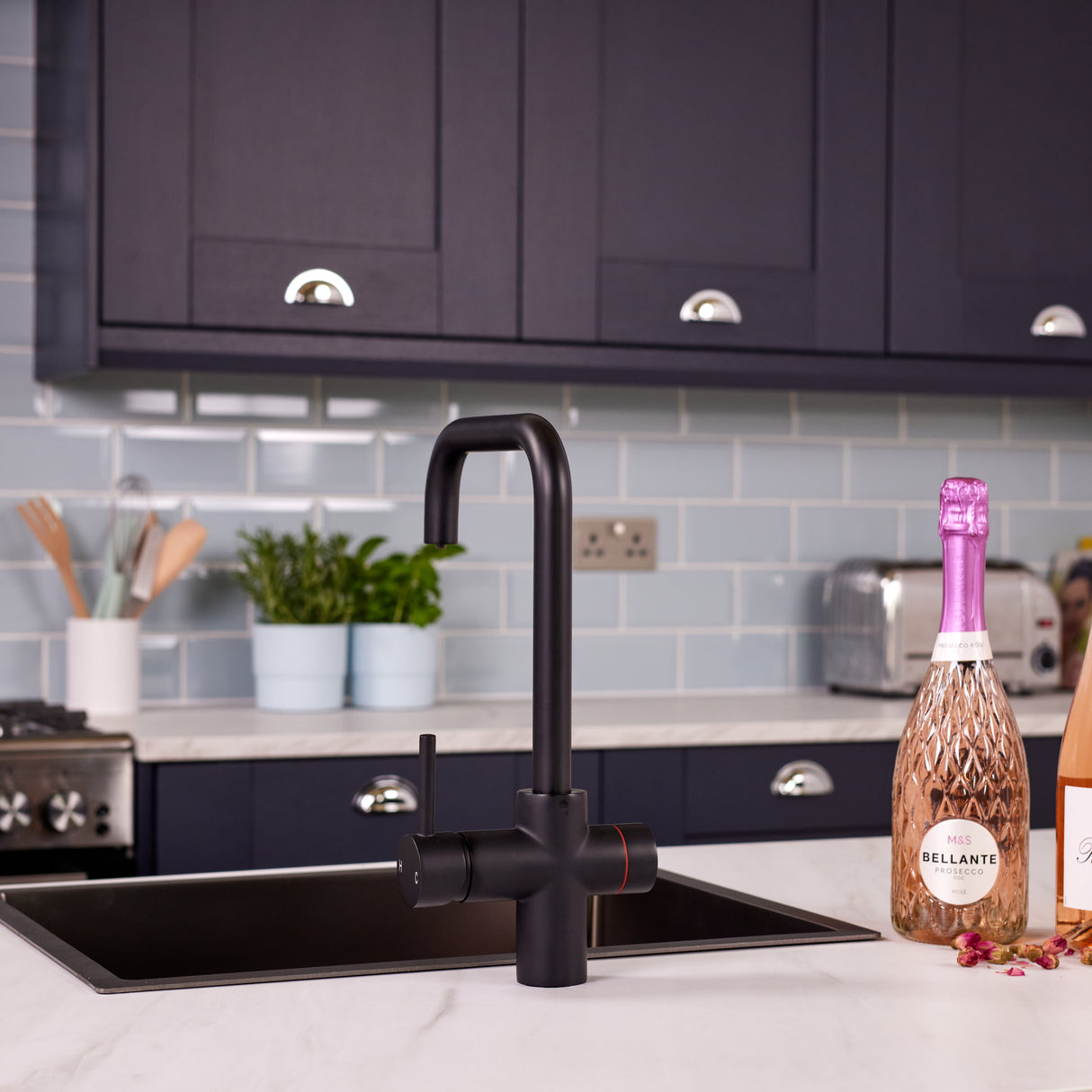 Ellsi Impromta Biometric Instant Boiling Water Tap With Boiler & Filter MATT BLACK LS2