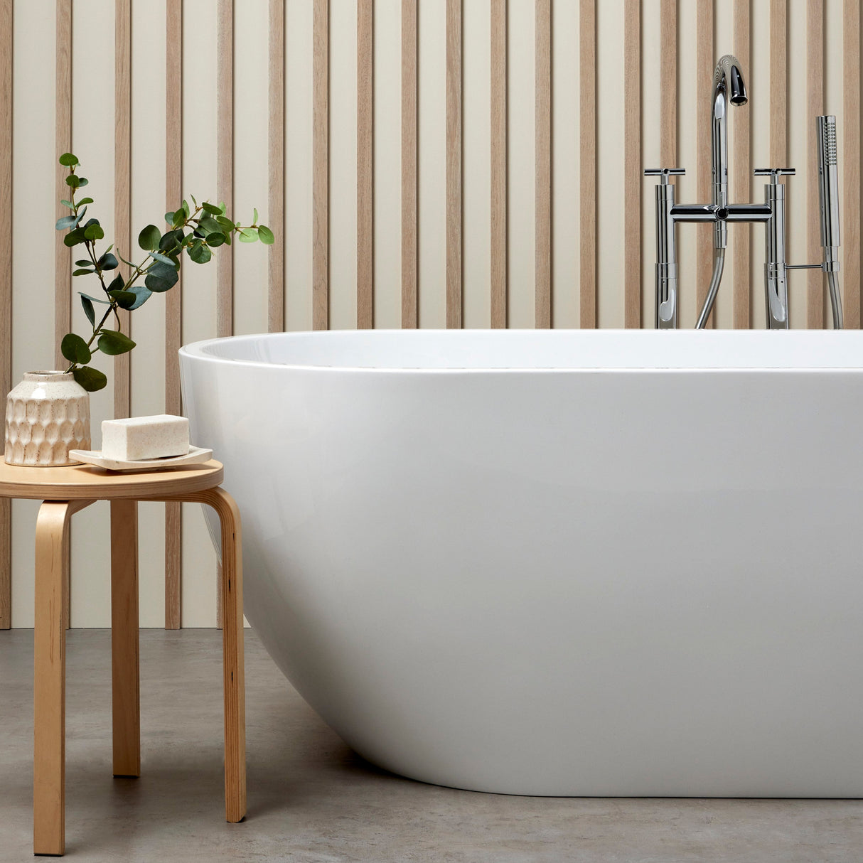 Bathmegastore Elizabeth Acrylic Freestanding Bath L1700 x W750mm Polished White BMELIZABETH-BATH-WHITE-1700-WASTE-WHITE LS1_1