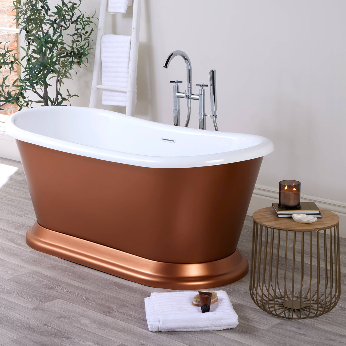 Bathmegastore Audrey Acrylic Freestanding Bath Metallic LS2