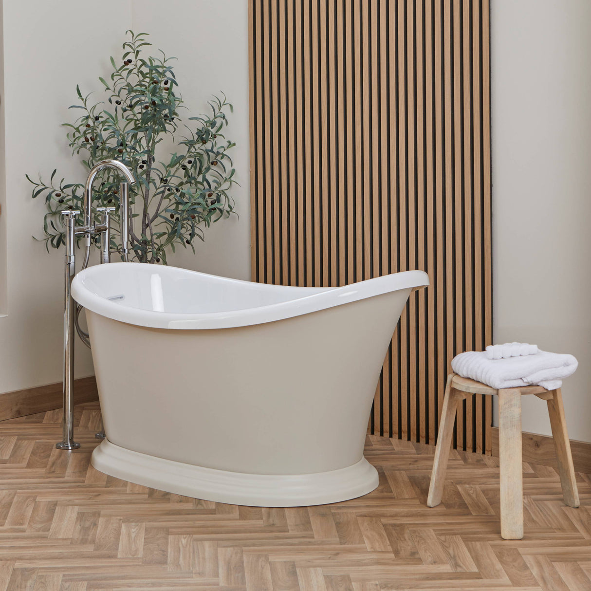 Bathmegastore Jean Acrylic Freestanding Bath L1350 x W750mm Painted BMJEANPAINTED-WH-WASTE LS1