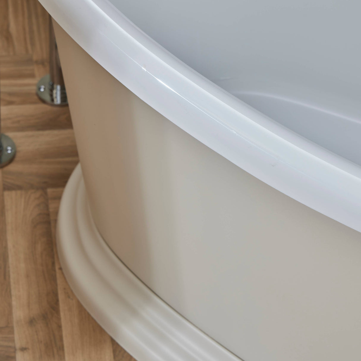 Bathmegastore Jean Acrylic Freestanding Bath L1350 x W750mm Painted BMJEANPAINTED-WH-WASTE LS5