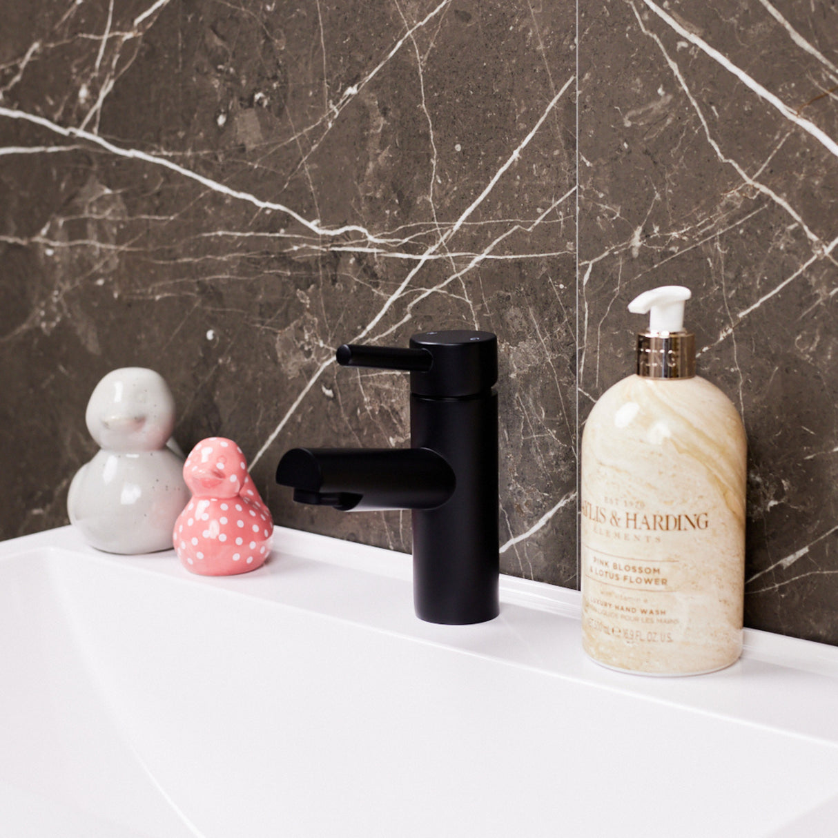 Ellsi Juke Mono Basin Mixer Tap MATT BLACK JUK-01-MB LS1