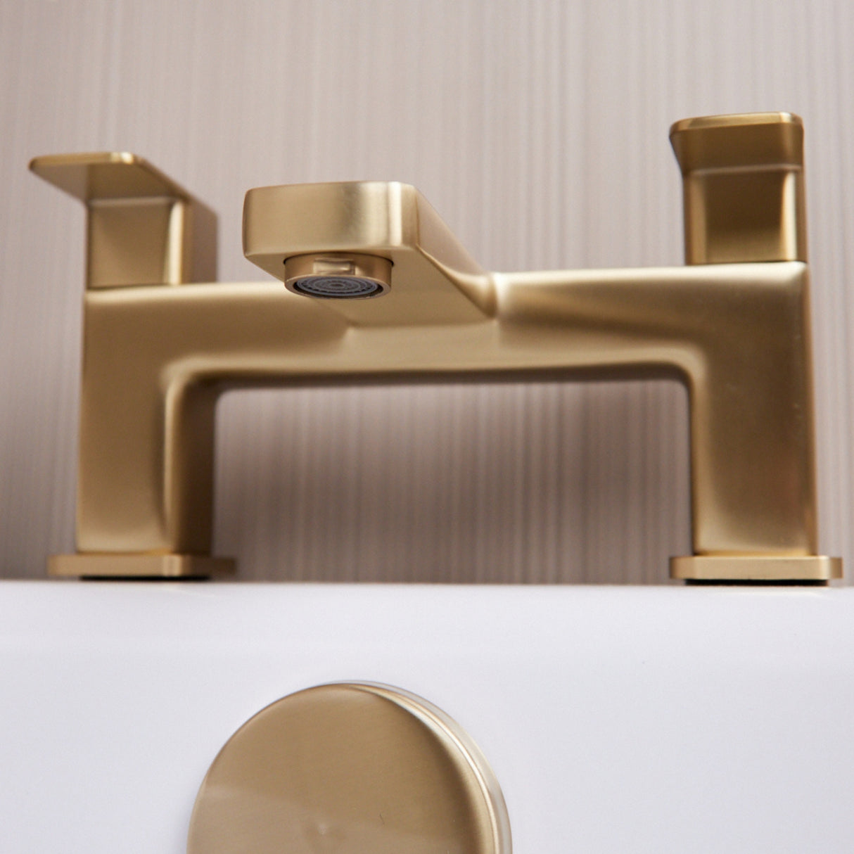 Ellsi Lanza Bath Filler Tap BRUSHED BRASS LAN-03-BB LS3