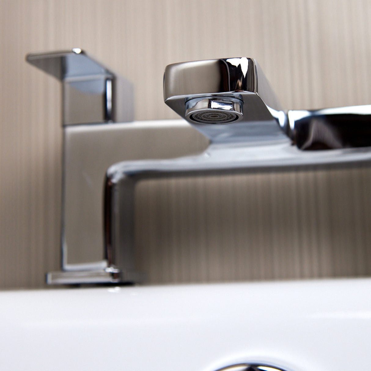 Ellsi Lanza Bath Filler Tap CHROME LAN-03-CH LS4