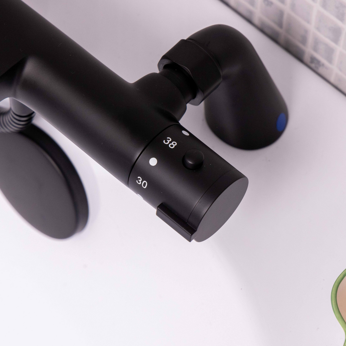 Ellsi Orhan Pillar Mounted Thermostatic Bath Shower Mixer Tap MATT BLACK ORH-07-MB LS4