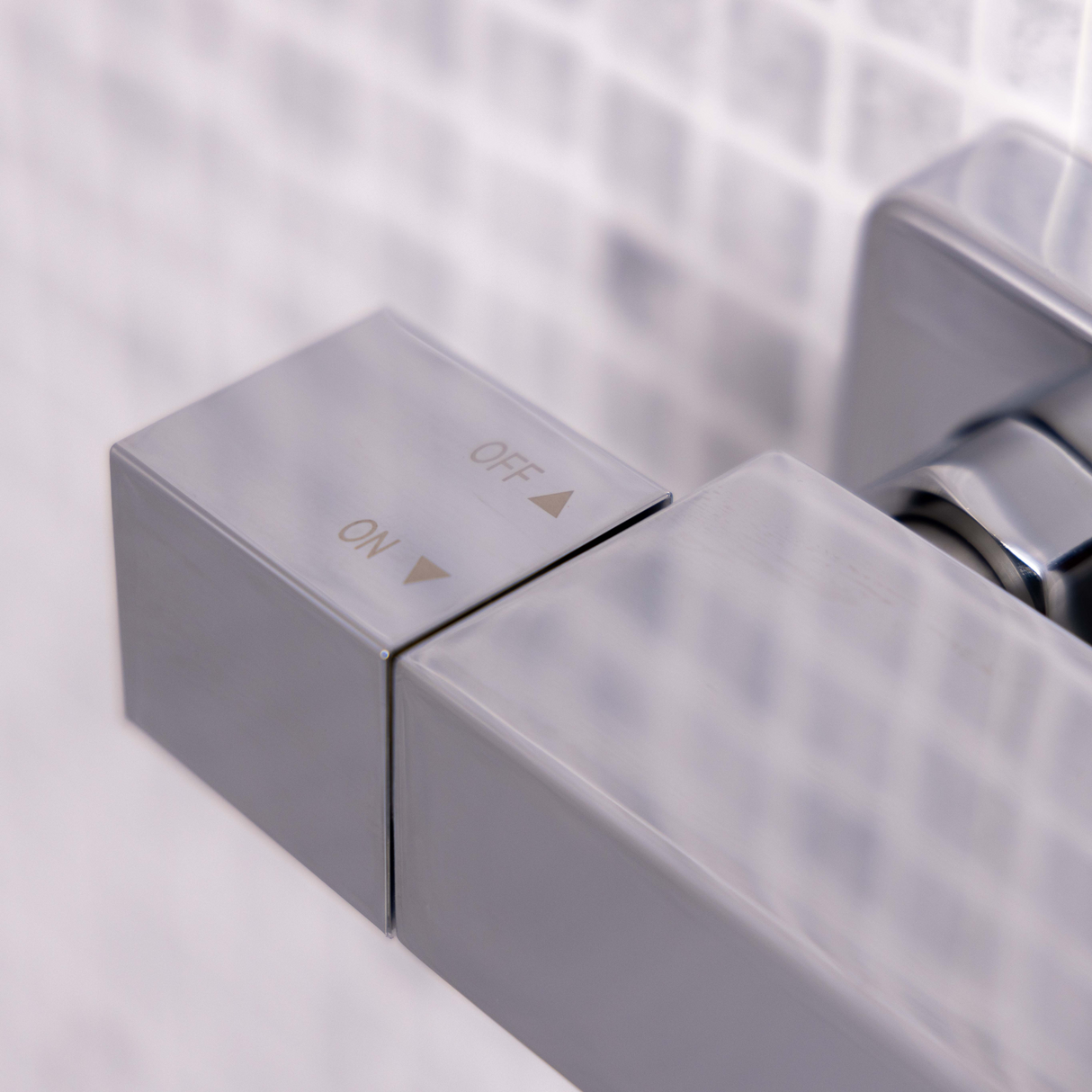 Ellsi Pour Square Thermostatic Bar Valve Chrome LS3