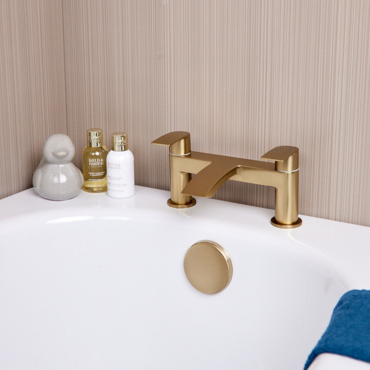Ellsi Spear Waterfall Bath Filler Tap BRUSHED BRASS SPE-03-BB LS1
