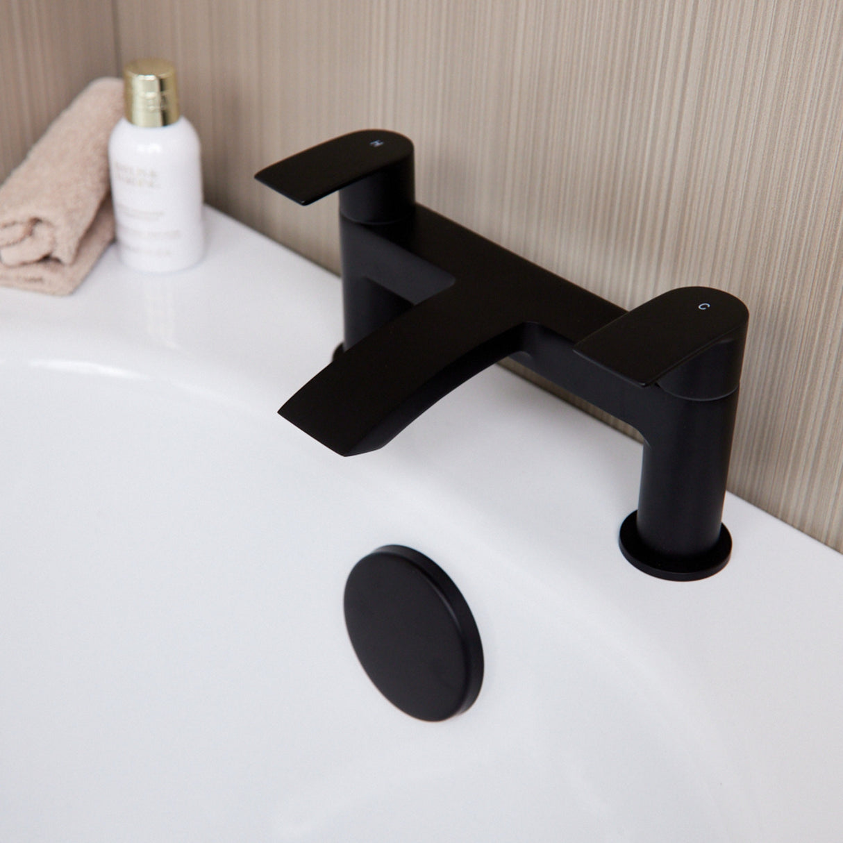 Ellsi Spear Waterfall Bath Filler Tap MATT BLACK SPE-03-MB LS