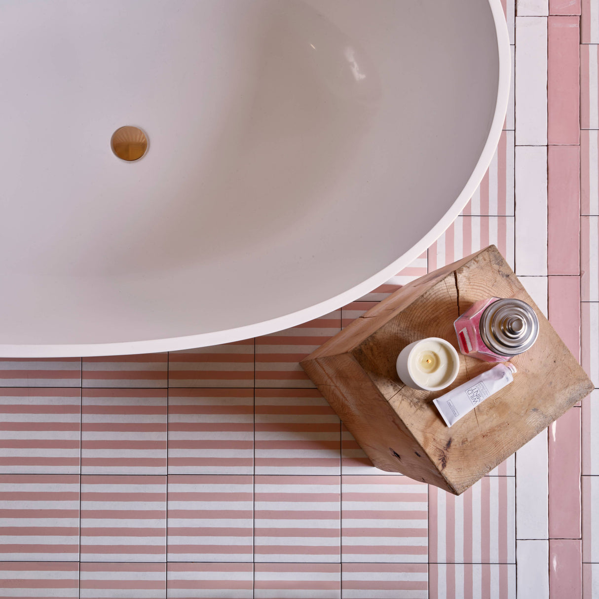 BC Designs Gio Cian Solid Surface Freestanding Bath L1645 x W935mm Polished White BAB062 LS6