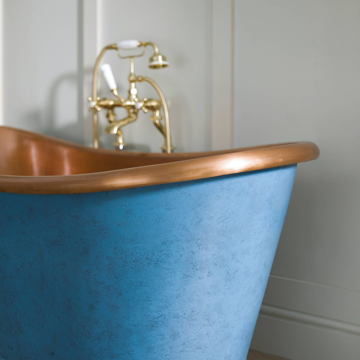 BC Designs Patinata Blue Boat Bath Copper/Patinata BAC024 LS3