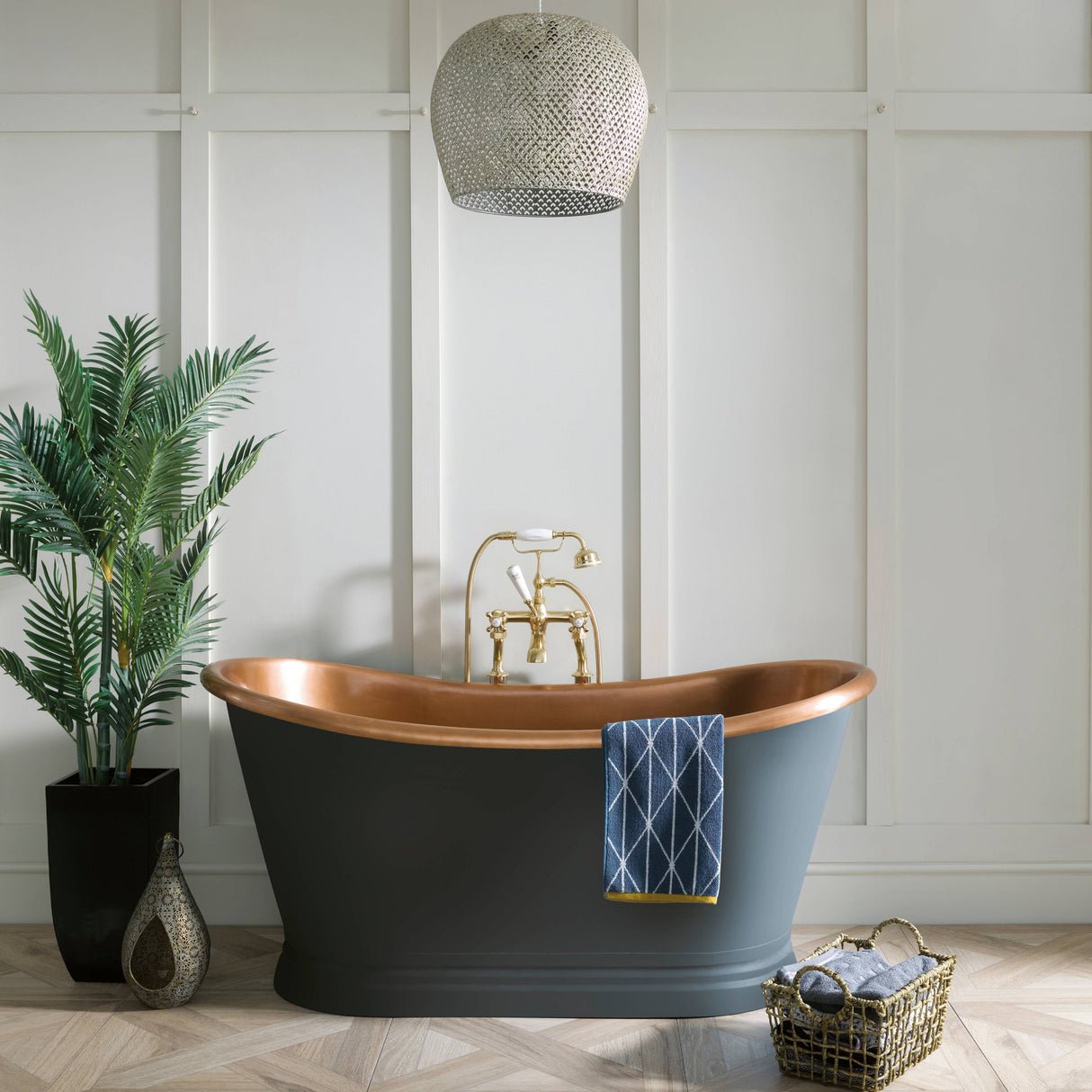 BC Designs Antique Copper Boat Bath Antique Copper BAC046 LS10