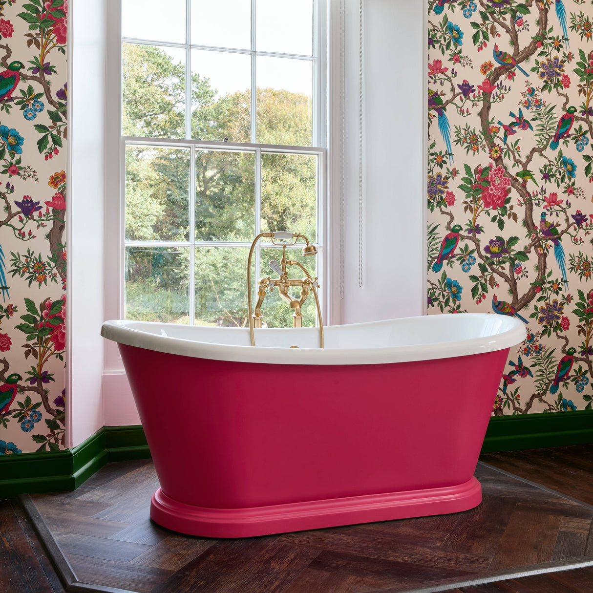 BC Designs The Boat Bath Acrylic Polished White BAS070 LS7