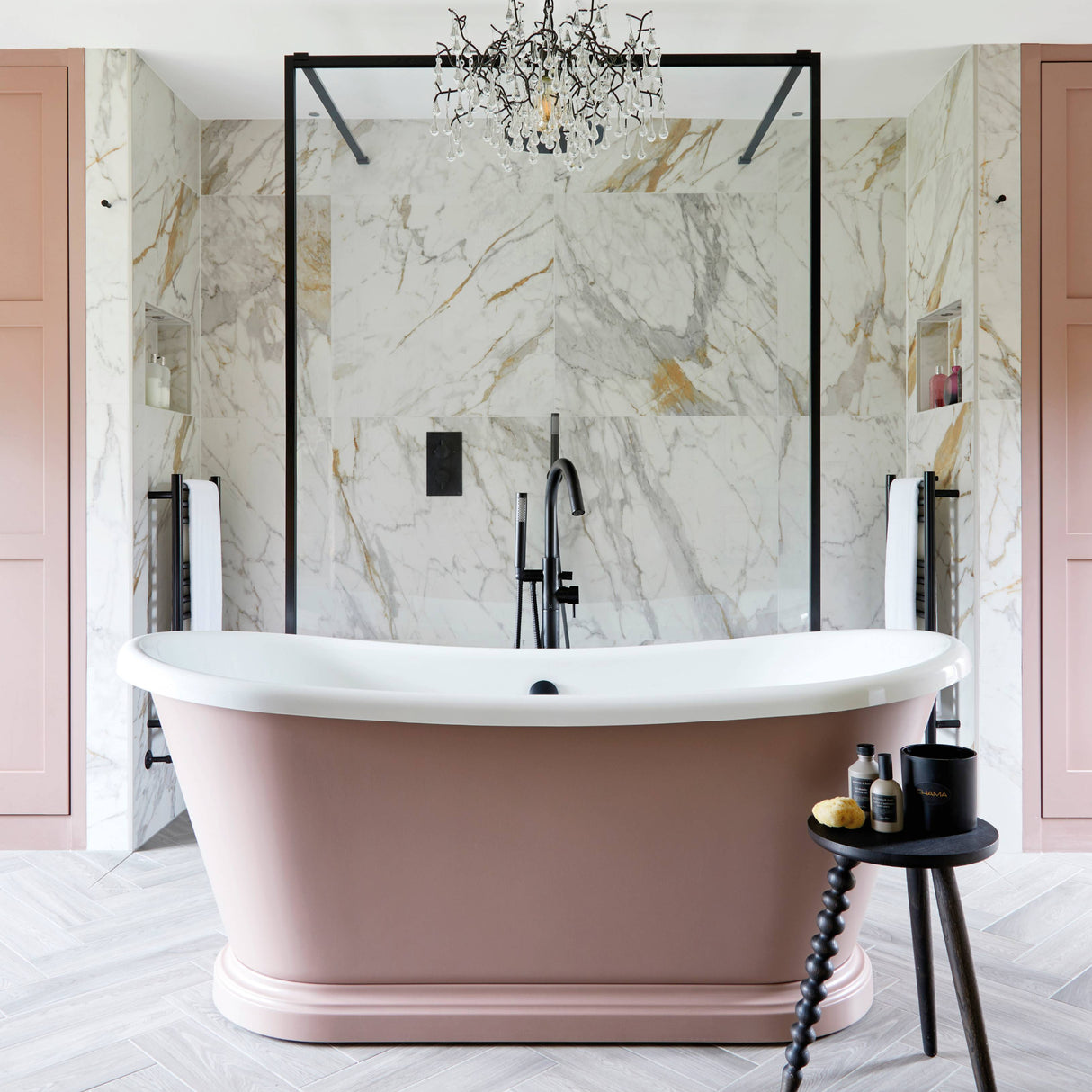 BC Designs The Boat Bath Acrylic Polished White BAS070 LS16