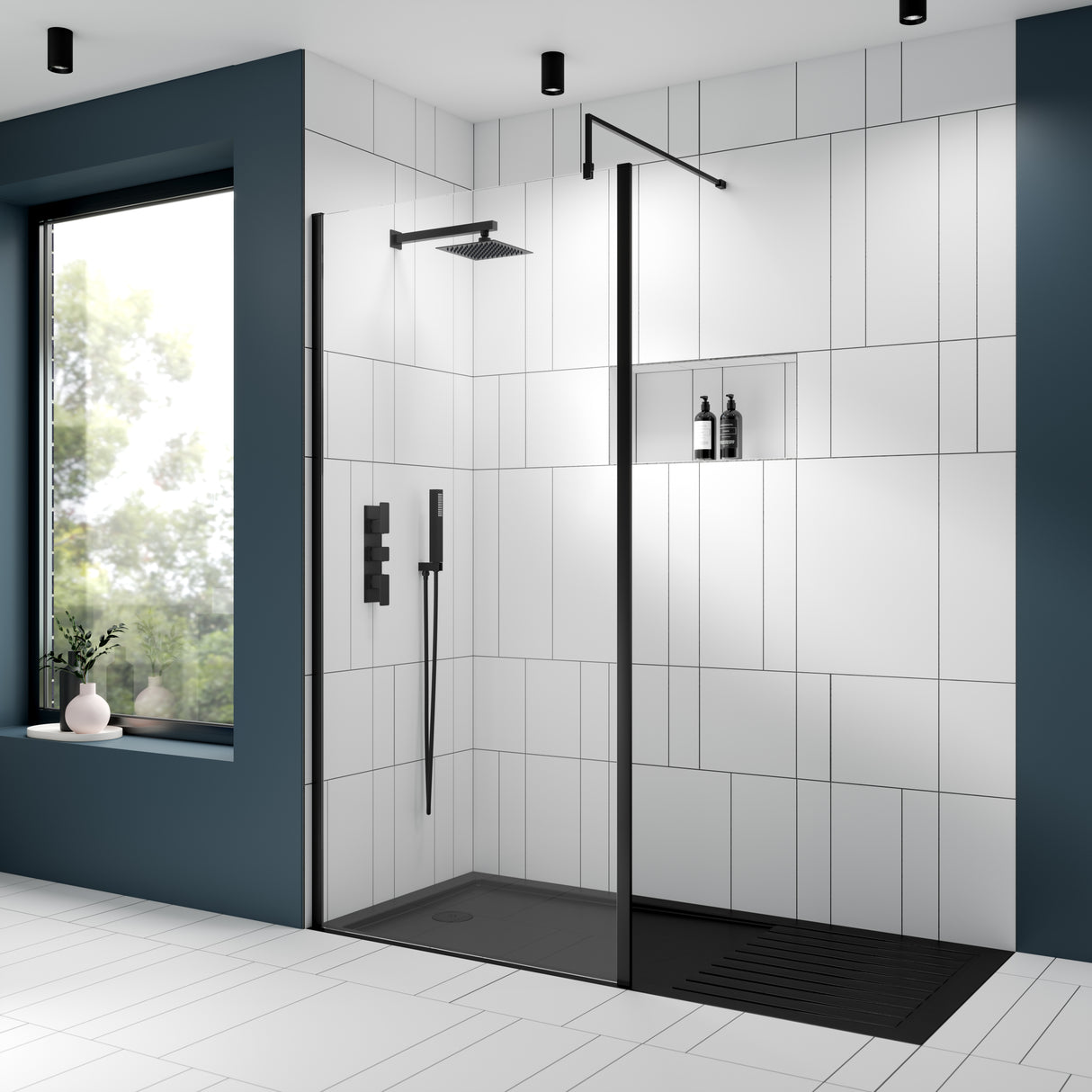 Nuie 8mm Outer Frame Wetroom Screen Matt Black WRSCOBP90 LS