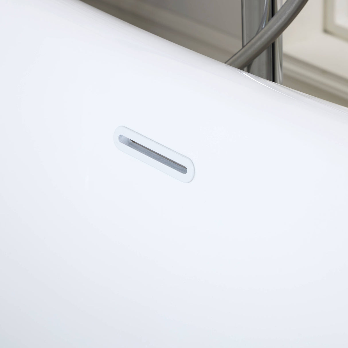 Bathmegastore Ginger Acrylic Rippled Freestanding Bath L1700 x W800mm Polished White BMGINGER-BATH-WHITE-1700-WASTE-WHITE LS4