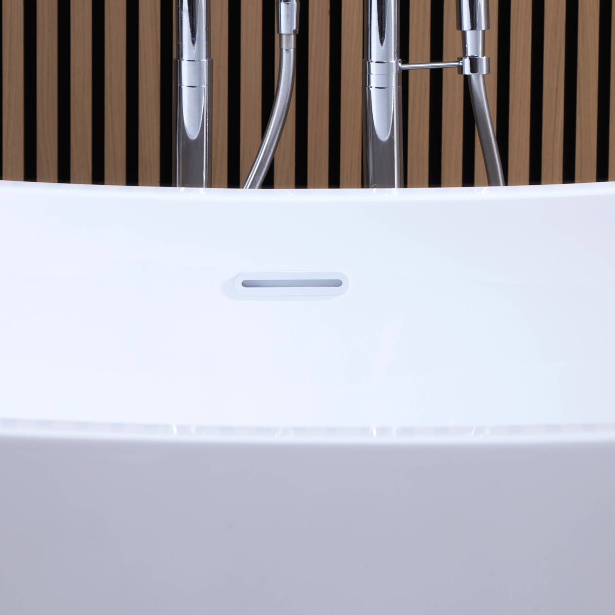 Bathmegastore Doris Acrylic Freestanding Bath L1750 x W750mm Polished White BMDORIS-BATH-1750-WH-WASTE LS6