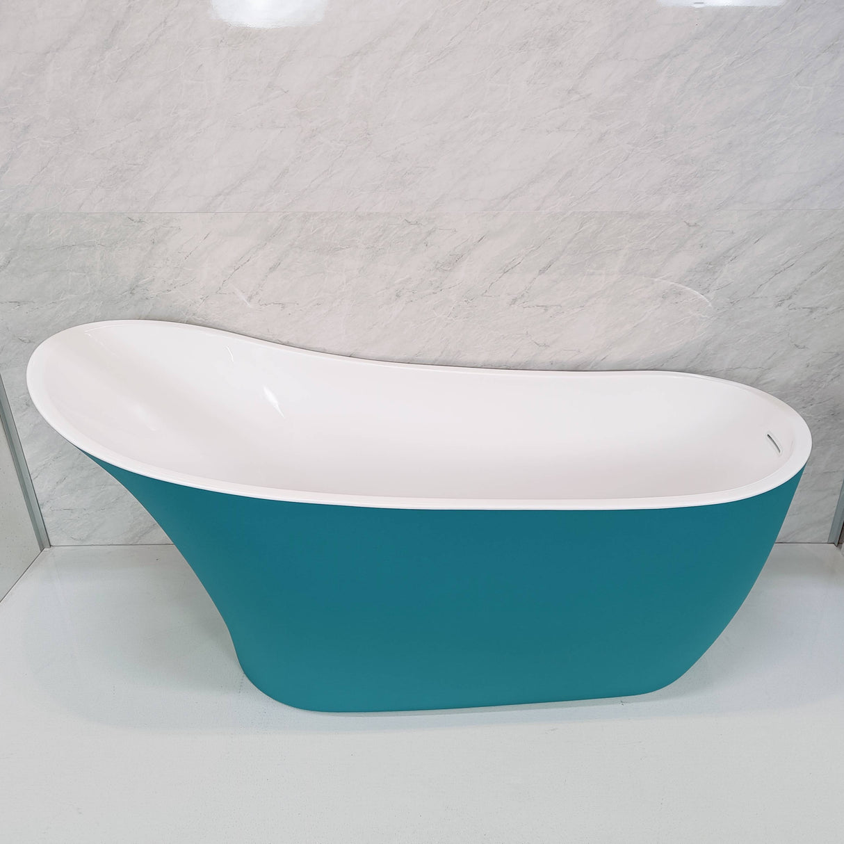 Bathmegastore Marilyn Acrylic Freestanding Slipper Bath L1680 x W730mm Painted Eggshell BMMARILYN-BATH-PAINTED-1680-WASTE-WHITE LS3