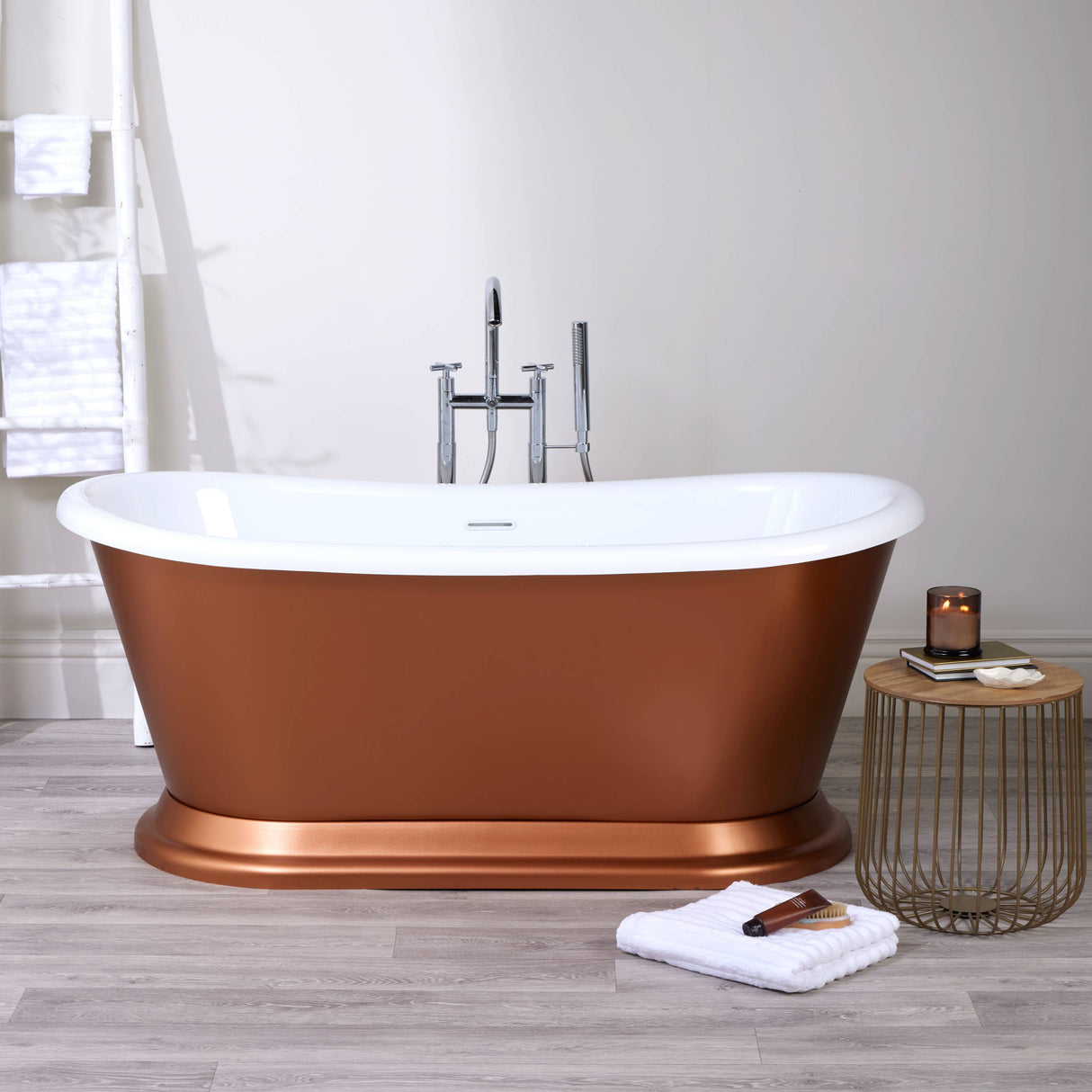 Bathmegastore Audrey Acrylic Freestanding Bath Metallic LS1