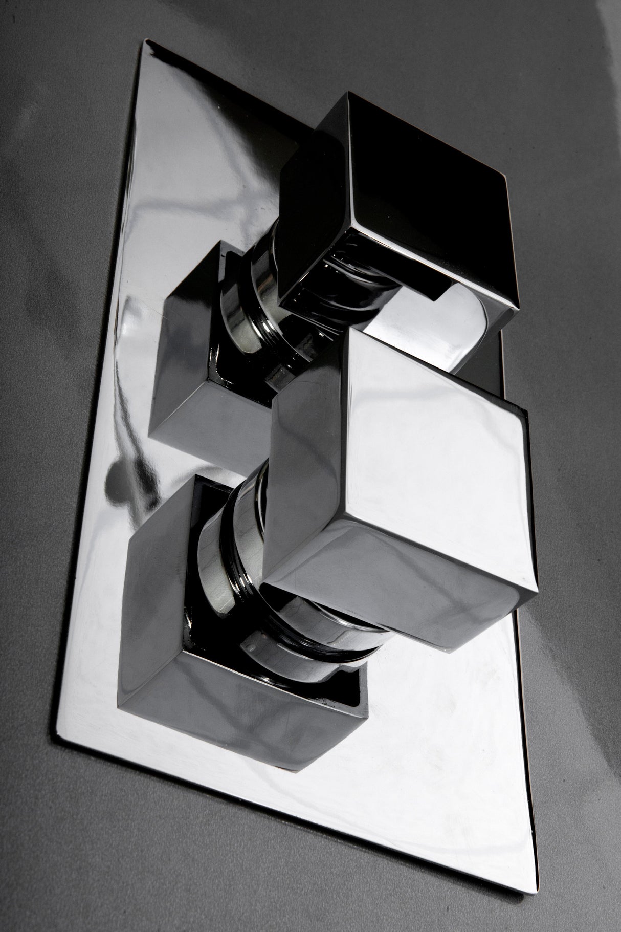 Ellsi Veda 1 Square Thermostatic Concealed Shower Chrome LS3