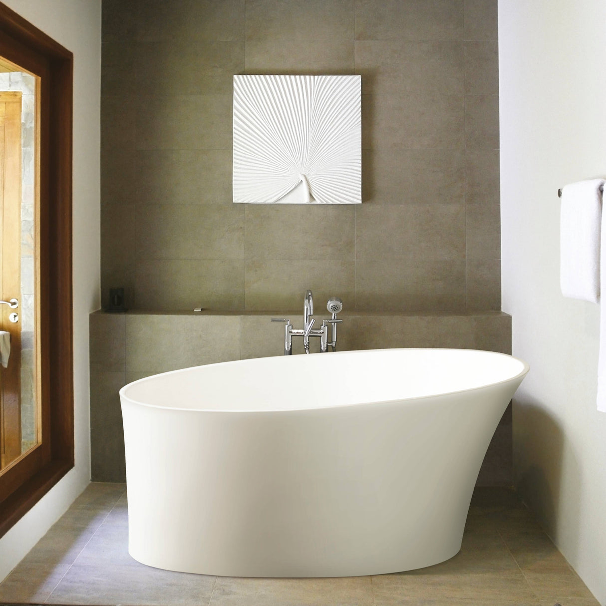 BC Designs Delicata Cian Solid Surface Freestanding Slipper Bath L1520 x W715mm Polished White BAB020 LS2