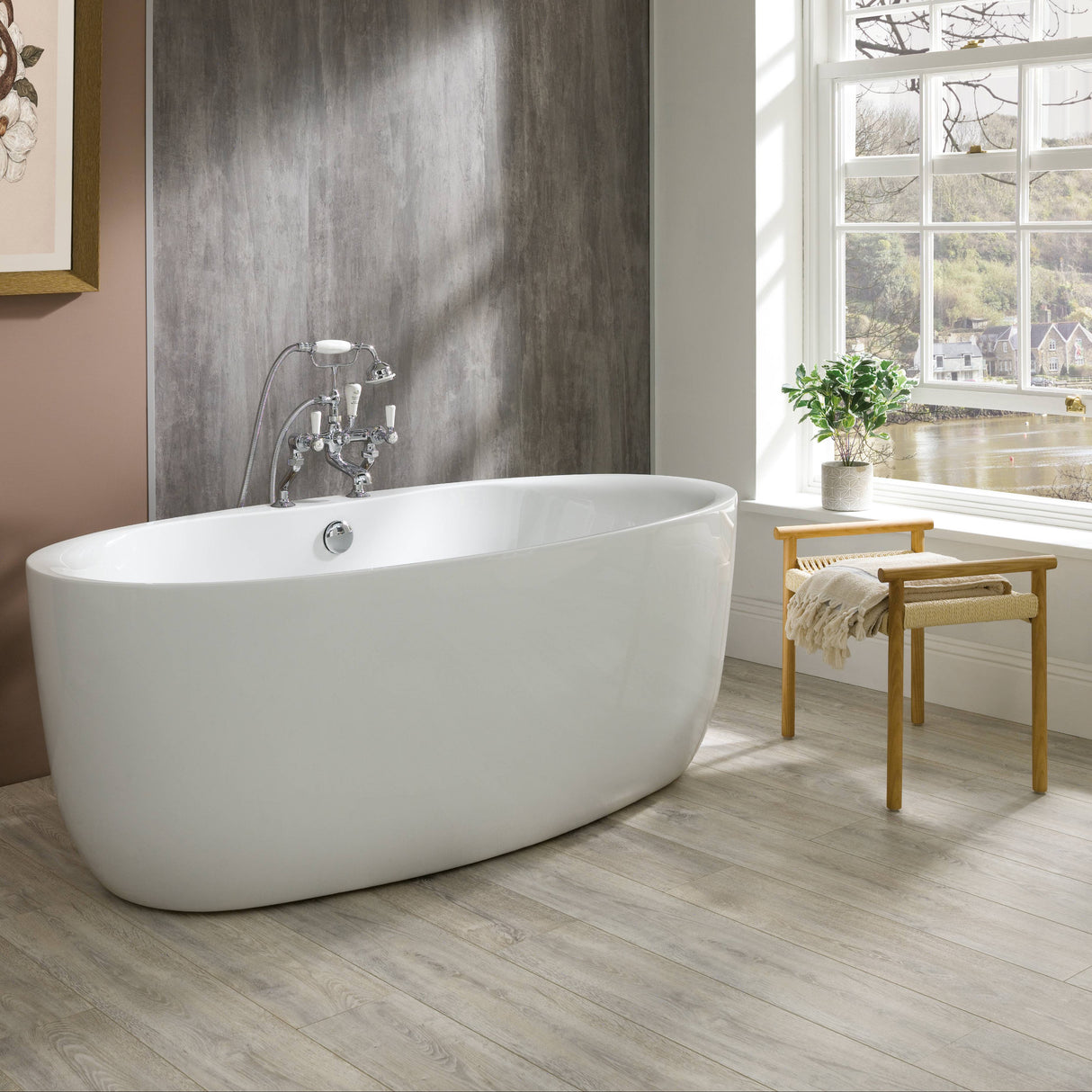 BC Designs Tamorina Acrymite Acrylic Freestanding Bath Gloss White BAS001 LS2