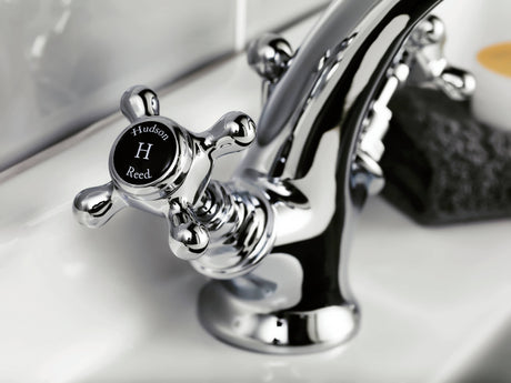 Hudson Reed Topaz Crosshead Basin Mixer Tap & Waste BC405HX LS2