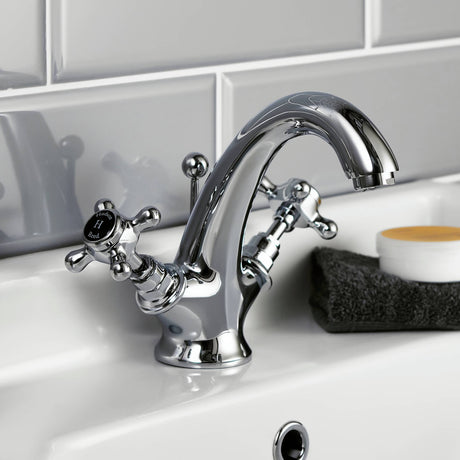 Hudson Reed Topaz Crosshead Basin Mixer Tap & Waste BC405HX LS1