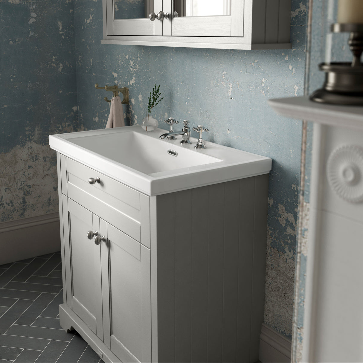 Old London 800mm Freestanding Vanity Unit & Basin, 2 Door Timeless Sand LOF436 LS