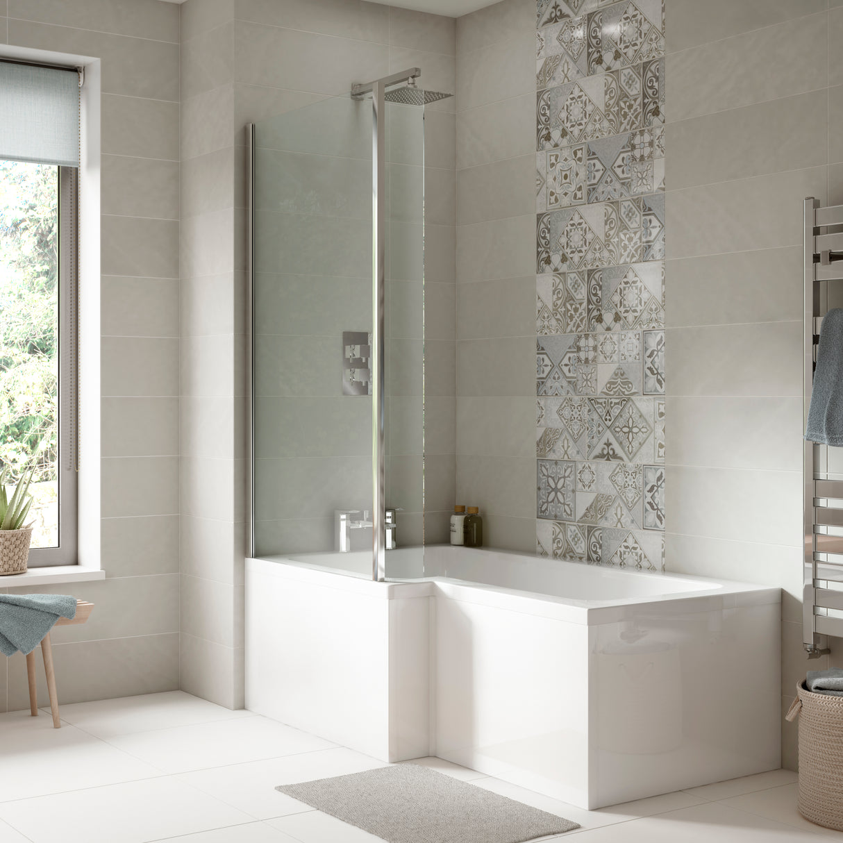 Nuie L-Shaped Shower Bath With Bath Screen & Acrylic Front Bath Panel White SBATH28 LS