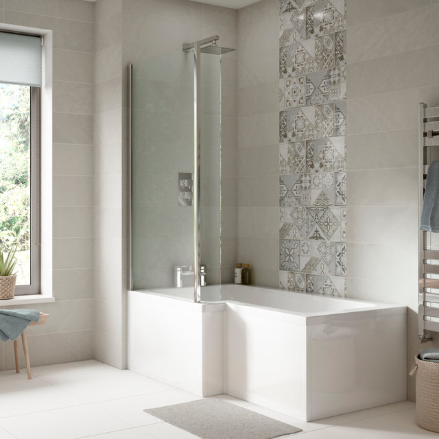 Nuie L-Shaped Shower Bath With Bath Screen & Acrylic Front Bath Panel White SBATH28 LS